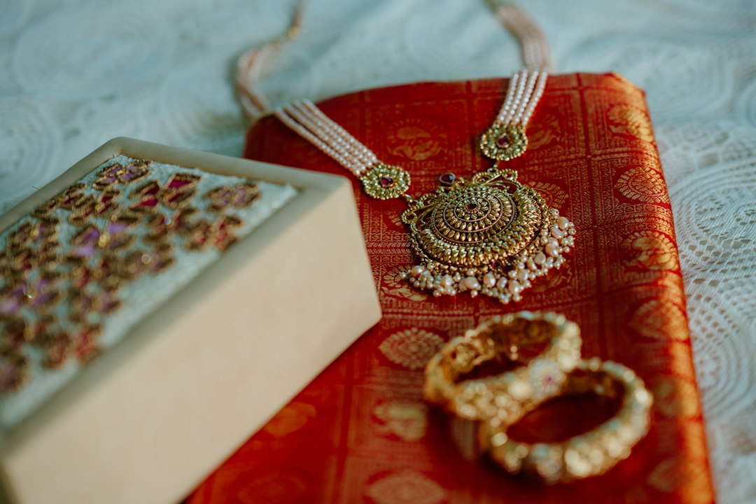 How to Style Diamond Jewellery for Ganesh Chaturthi Celebrations